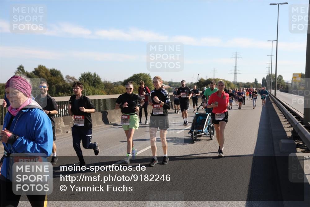 03.10.2025 - Köhlbrandbrückenlauf Yannick Fuchs http://msf.ph/oto/9182246 03.10.2025 11:24:35 Position 3 5184 meine-sportfotos.de