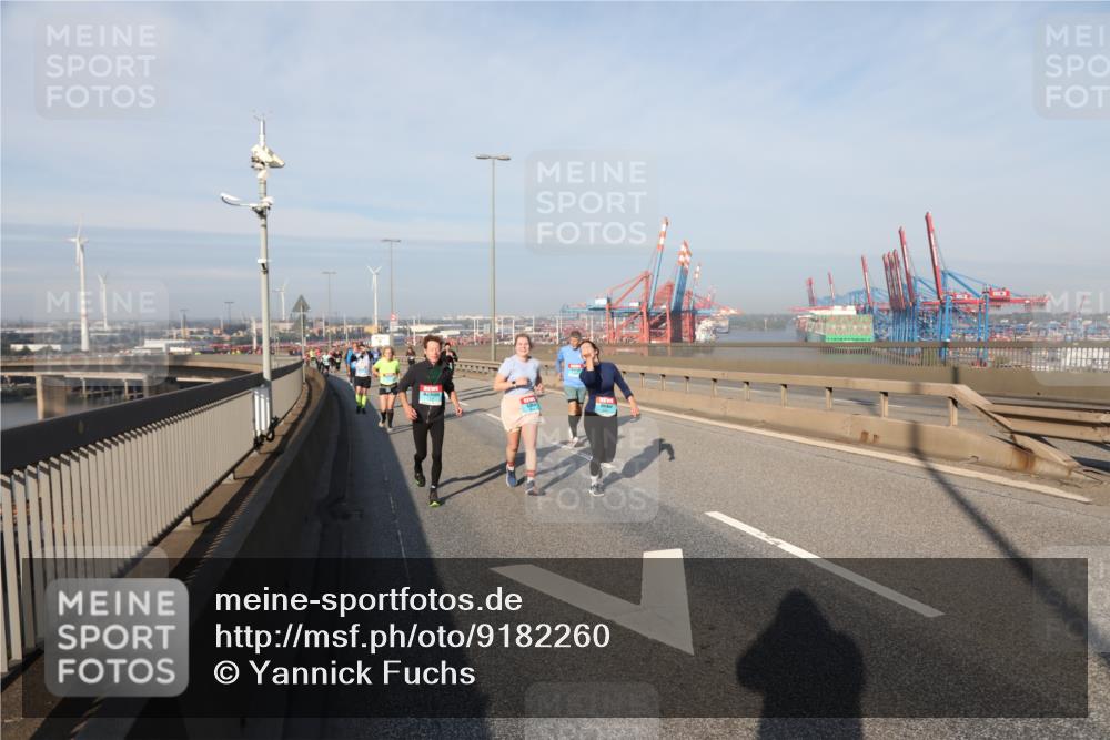 03.10.2025 - Köhlbrandbrückenlauf Yannick Fuchs http://msf.ph/oto/9182260 03.10.2025 08:59:26 Position 2  meine-sportfotos.de