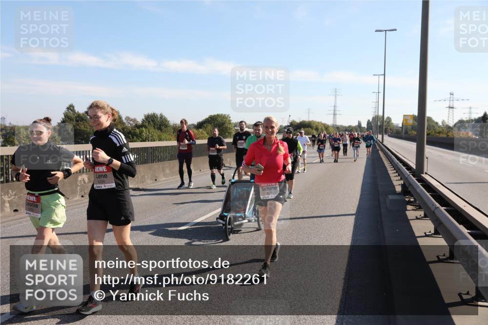 03.10.2025 - Köhlbrandbrückenlauf Yannick Fuchs http://msf.ph/oto/9182261 03.10.2025 11:24:36 Position 3 5226, 5659 meine-sportfotos.de