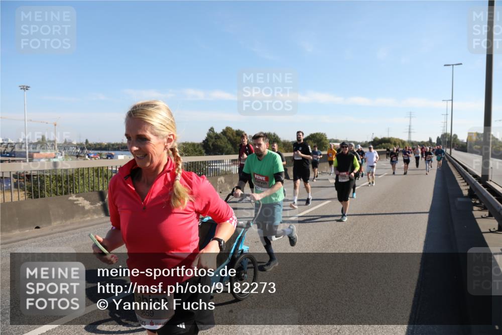 03.10.2025 - Köhlbrandbrückenlauf Yannick Fuchs http://msf.ph/oto/9182273 03.10.2025 11:24:38 Position 3 5659 meine-sportfotos.de