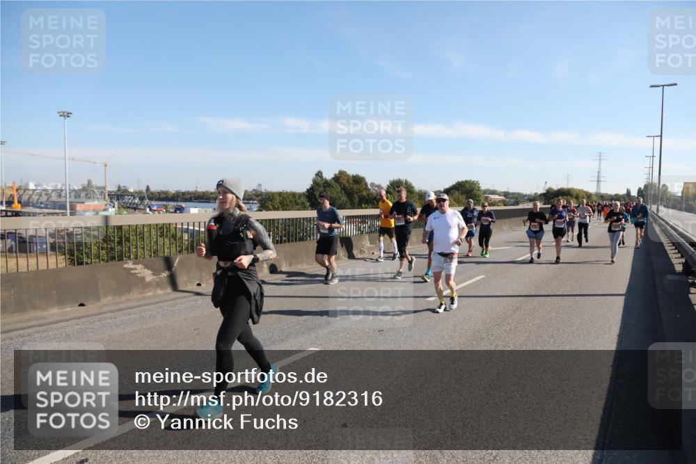 03.10.2025 - Köhlbrandbrückenlauf Yannick Fuchs http://msf.ph/oto/9182316 03.10.2025 11:24:41 Position 3  meine-sportfotos.de