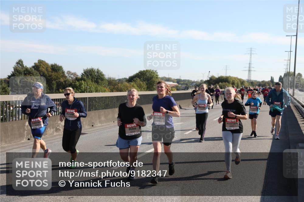 03.10.2025 - Köhlbrandbrückenlauf Yannick Fuchs http://msf.ph/oto/9182347 03.10.2025 11:24:44 Position 3 5693, 5310, 5378, 5320 meine-sportfotos.de