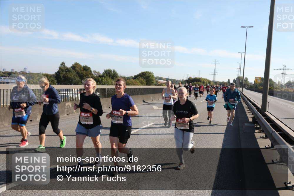 03.10.2025 - Köhlbrandbrückenlauf Yannick Fuchs http://msf.ph/oto/9182356 03.10.2025 11:24:45 Position 3 5310, 5378 meine-sportfotos.de