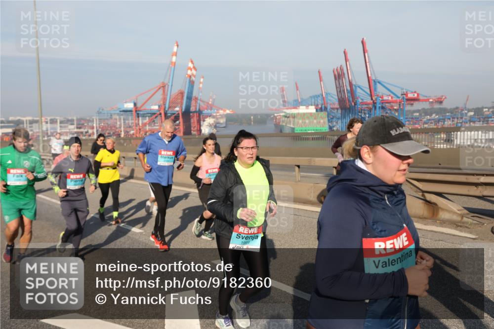 03.10.2025 - Köhlbrandbrückenlauf Yannick Fuchs http://msf.ph/oto/9182360 03.10.2025 08:59:43 Position 2 1991 meine-sportfotos.de