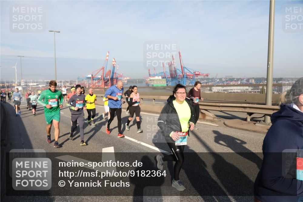 03.10.2025 - Köhlbrandbrückenlauf Yannick Fuchs http://msf.ph/oto/9182364 03.10.2025 08:59:43 Position 2  meine-sportfotos.de