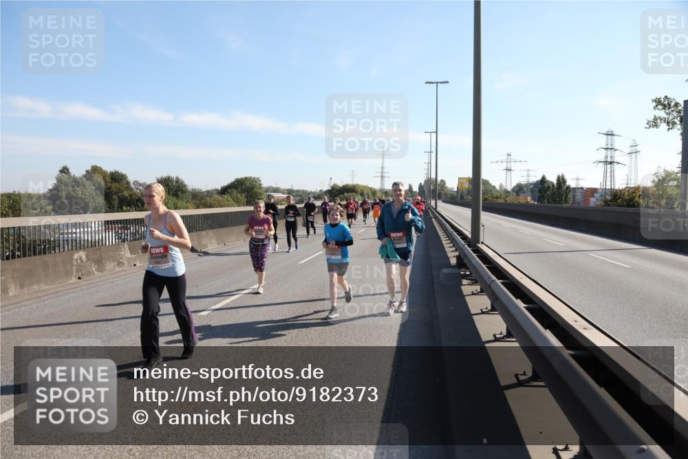 03.10.2025 - Köhlbrandbrückenlauf Yannick Fuchs http://msf.ph/oto/9182373 03.10.2025 11:24:46 Position 3  meine-sportfotos.de