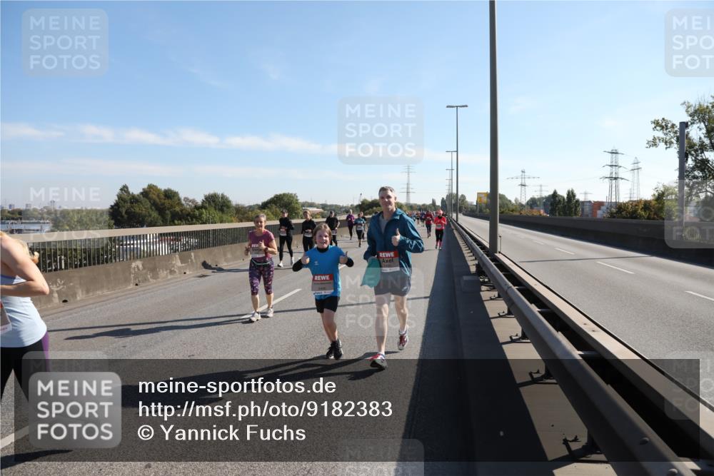 03.10.2025 - Köhlbrandbrückenlauf Yannick Fuchs http://msf.ph/oto/9182383 03.10.2025 11:24:47 Position 3  meine-sportfotos.de