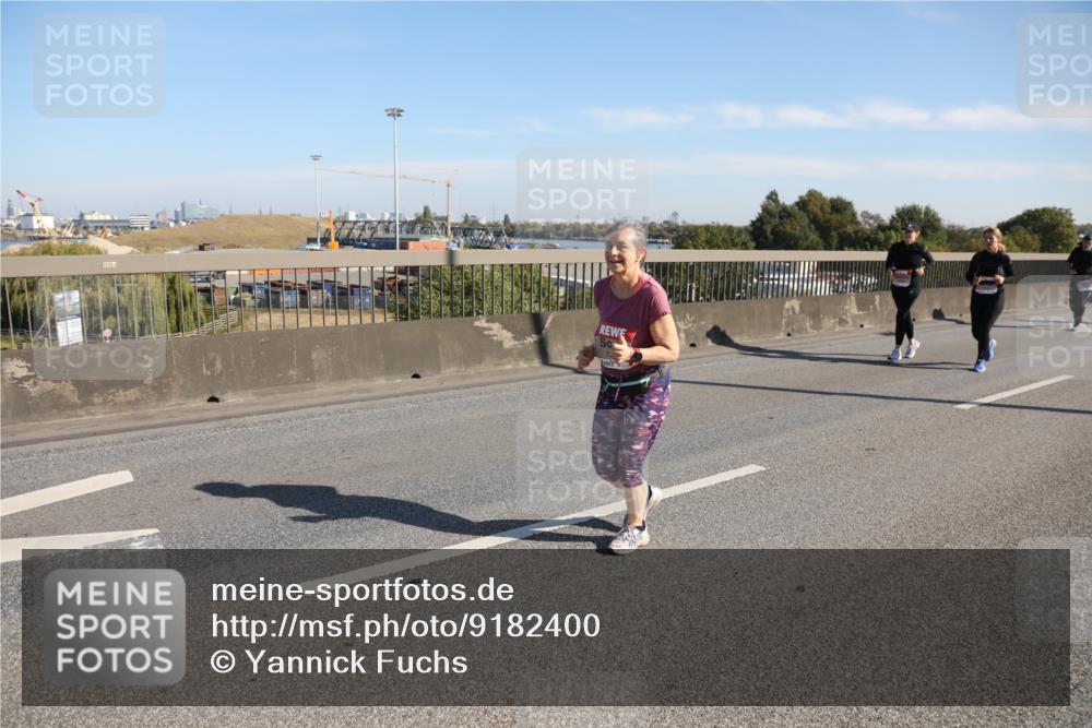 03.10.2025 - Köhlbrandbrückenlauf Yannick Fuchs http://msf.ph/oto/9182400 03.10.2025 11:24:49 Position 3 1070 meine-sportfotos.de