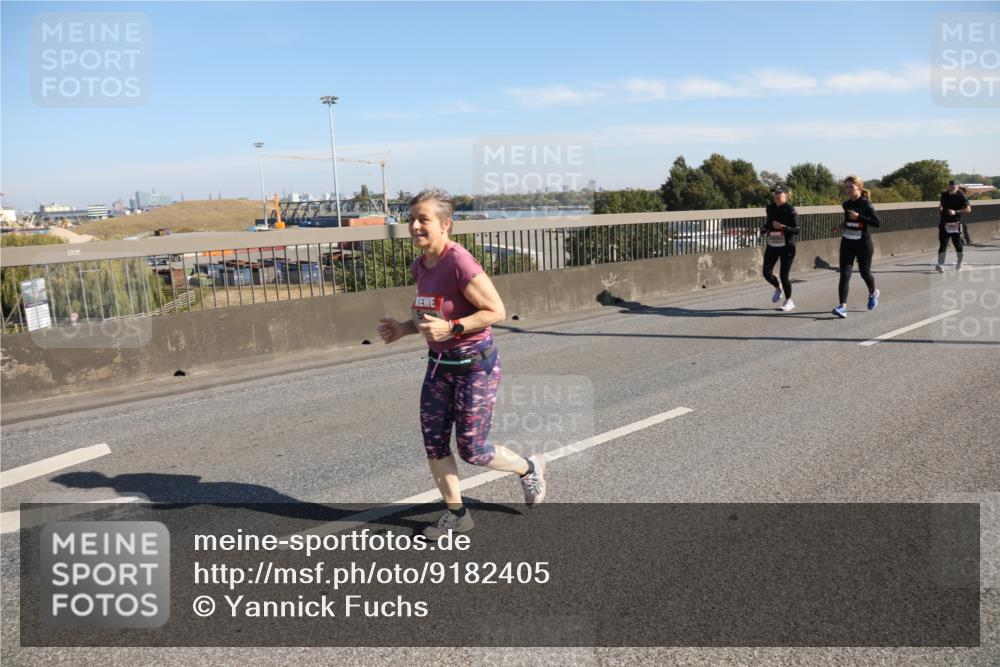 03.10.2025 - Köhlbrandbrückenlauf Yannick Fuchs http://msf.ph/oto/9182405 03.10.2025 11:24:49 Position 3 1020 meine-sportfotos.de
