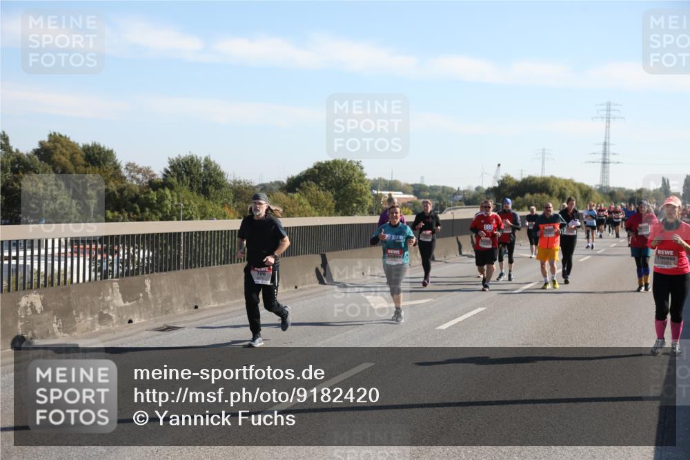 03.10.2025 - Köhlbrandbrückenlauf Yannick Fuchs http://msf.ph/oto/9182420 03.10.2025 11:24:51 Position 3 888 meine-sportfotos.de
