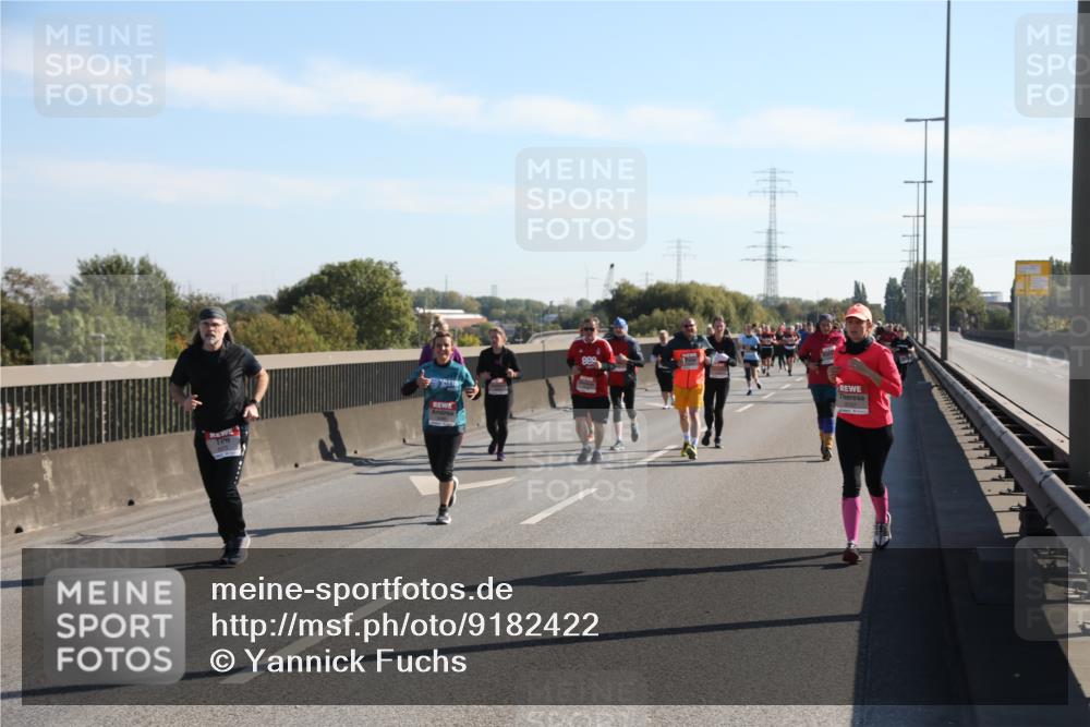 03.10.2025 - Köhlbrandbrückenlauf Yannick Fuchs http://msf.ph/oto/9182422 03.10.2025 11:24:51 Position 3 889 meine-sportfotos.de
