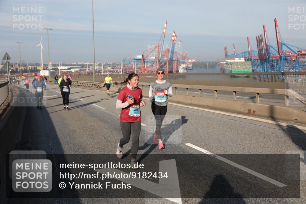 03.10.2025 - Köhlbrandbrückenlauf Yannick Fuchs http://msf.ph/oto/9182434 03.10.2025 08:59:54 Position 2  meine-sportfotos.de