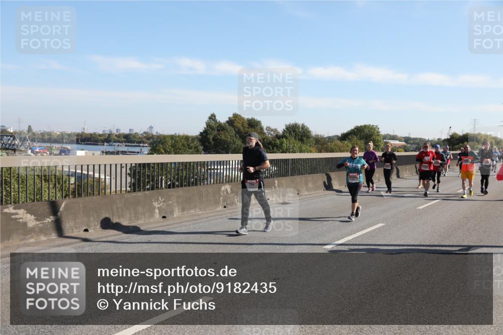 03.10.2025 - Köhlbrandbrückenlauf Yannick Fuchs http://msf.ph/oto/9182435 03.10.2025 11:24:52 Position 3  meine-sportfotos.de