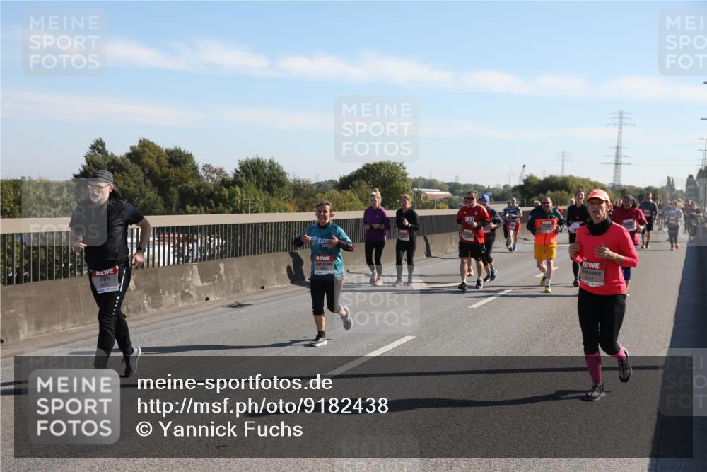 03.10.2025 - Köhlbrandbrückenlauf Yannick Fuchs http://msf.ph/oto/9182438 03.10.2025 11:24:53 Position 3 5466, 888, 5157 meine-sportfotos.de