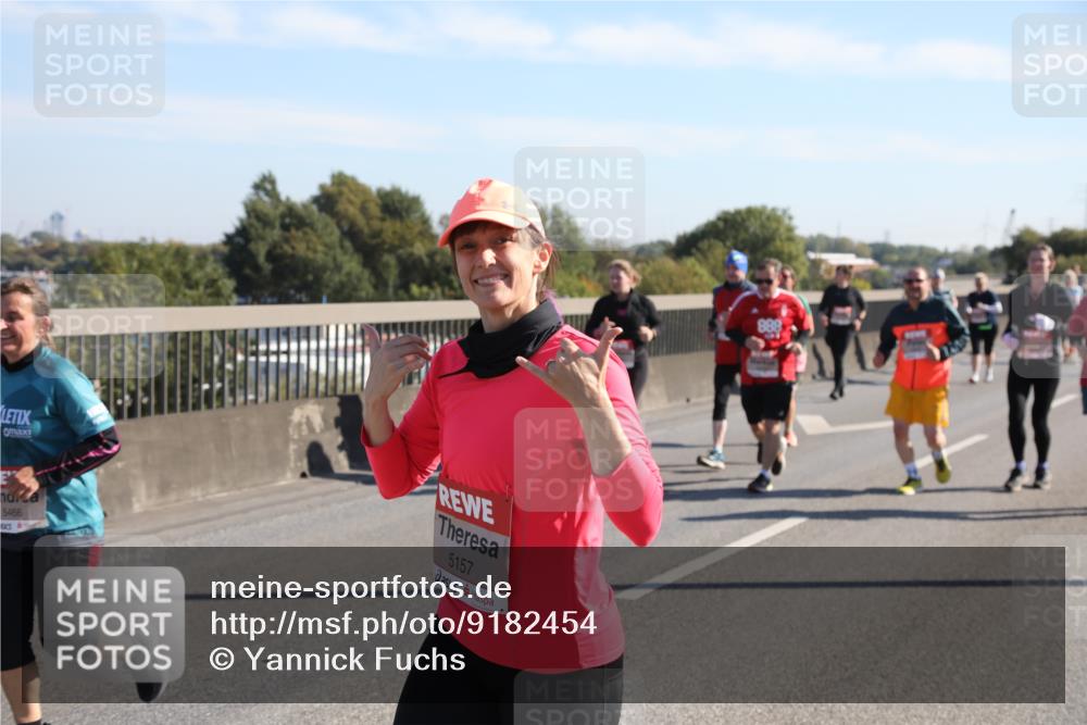 03.10.2025 - Köhlbrandbrückenlauf Yannick Fuchs http://msf.ph/oto/9182454 03.10.2025 11:24:55 Position 3 5466, 5157, 888 meine-sportfotos.de