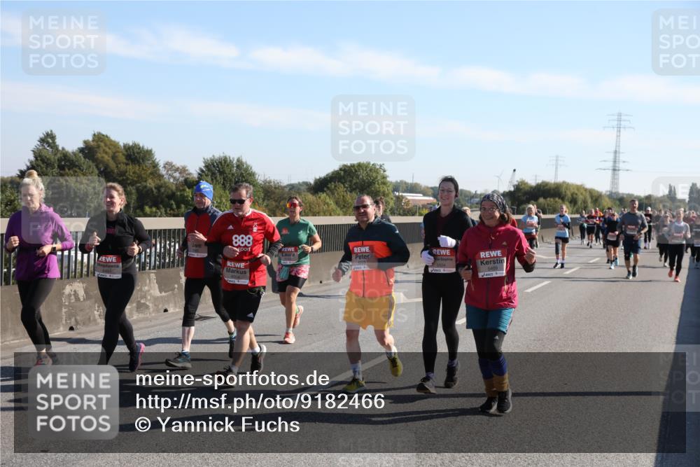 03.10.2025 - Köhlbrandbrückenlauf Yannick Fuchs http://msf.ph/oto/9182466 03.10.2025 11:24:56 Position 3 6451, 888, 6003, 6004, 5409, 5504 meine-sportfotos.de