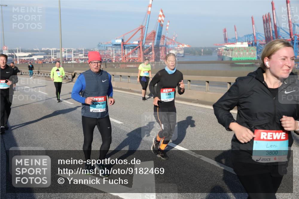 03.10.2025 - Köhlbrandbrückenlauf Yannick Fuchs http://msf.ph/oto/9182469 03.10.2025 09:00:00 Position 2 2511, 2248, 2550, 3800 meine-sportfotos.de
