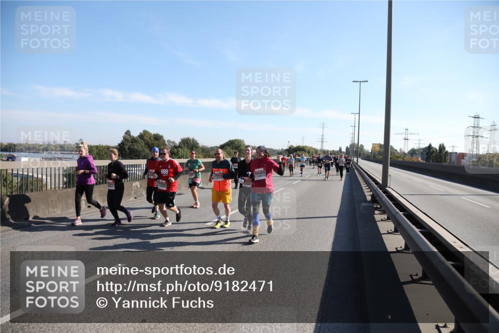 03.10.2025 - Köhlbrandbrückenlauf Yannick Fuchs http://msf.ph/oto/9182471 03.10.2025 11:24:57 Position 3 888 meine-sportfotos.de