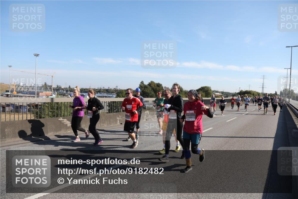 03.10.2025 - Köhlbrandbrückenlauf Yannick Fuchs http://msf.ph/oto/9182482 03.10.2025 11:24:58 Position 3 888, 5409 meine-sportfotos.de