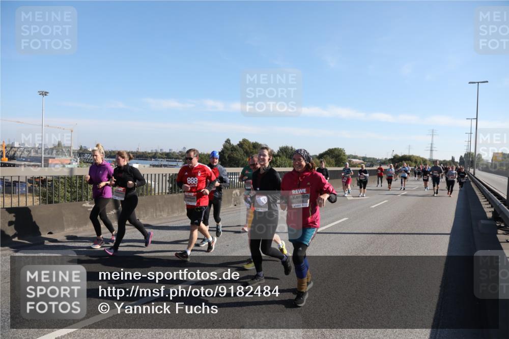 03.10.2025 - Köhlbrandbrückenlauf Yannick Fuchs http://msf.ph/oto/9182484 03.10.2025 11:24:58 Position 3 888 meine-sportfotos.de