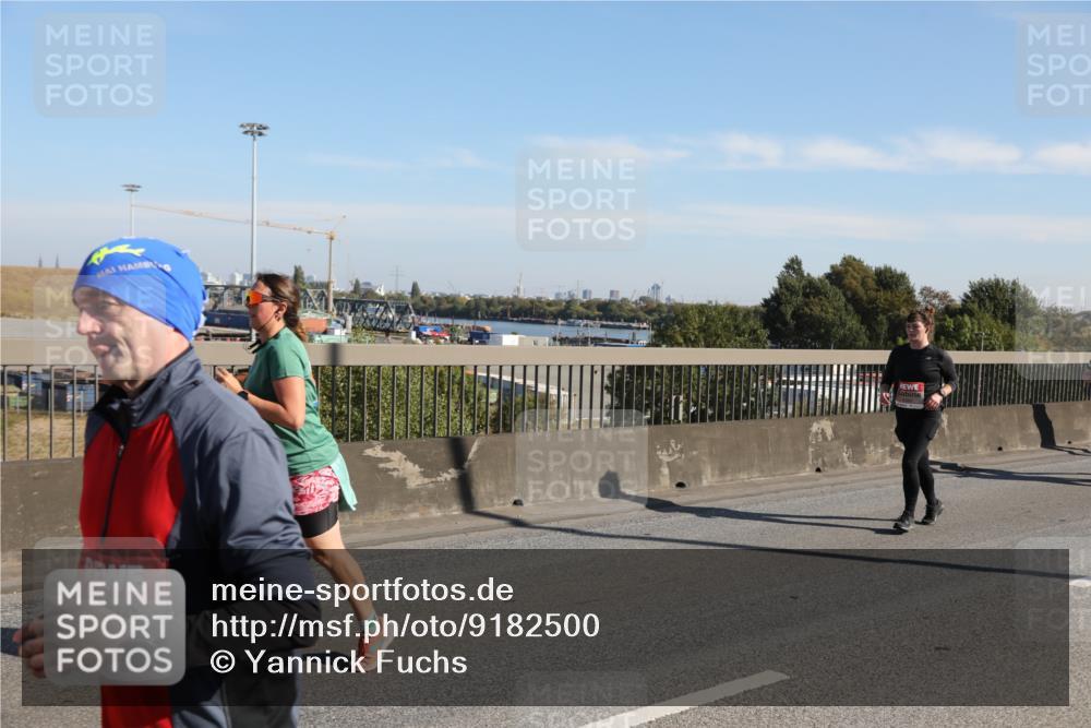 03.10.2025 - Köhlbrandbrückenlauf Yannick Fuchs http://msf.ph/oto/9182500 03.10.2025 11:25:00 Position 3  meine-sportfotos.de