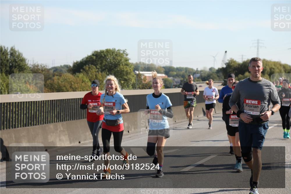 03.10.2025 - Köhlbrandbrückenlauf Yannick Fuchs http://msf.ph/oto/9182524 03.10.2025 11:25:02 Position 3 5297, 6736, 5215, 5442 meine-sportfotos.de