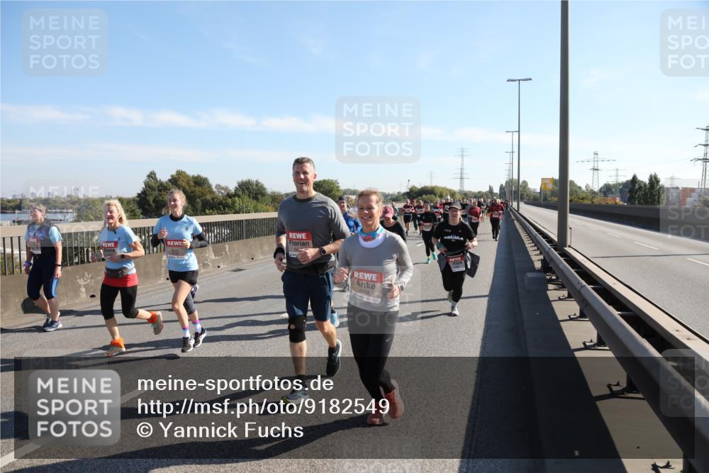 03.10.2025 - Köhlbrandbrückenlauf Yannick Fuchs http://msf.ph/oto/9182549 03.10.2025 11:25:05 Position 3 4708 meine-sportfotos.de