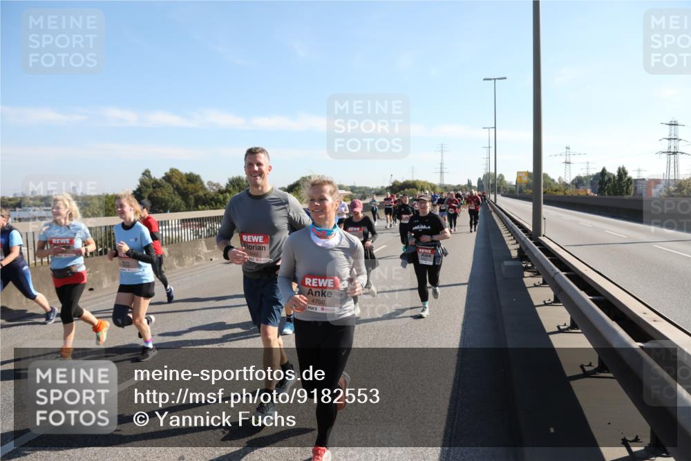 03.10.2025 - Köhlbrandbrückenlauf Yannick Fuchs http://msf.ph/oto/9182553 03.10.2025 11:25:05 Position 3 5442, 4708 meine-sportfotos.de