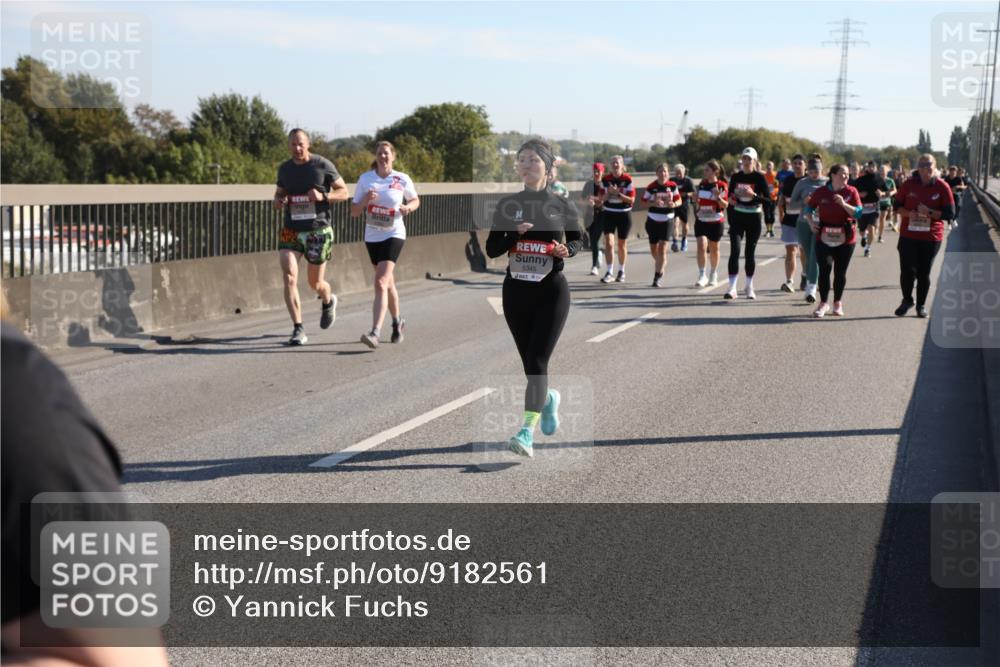03.10.2025 - Köhlbrandbrückenlauf Yannick Fuchs http://msf.ph/oto/9182561 03.10.2025 11:25:07 Position 3 5345 meine-sportfotos.de