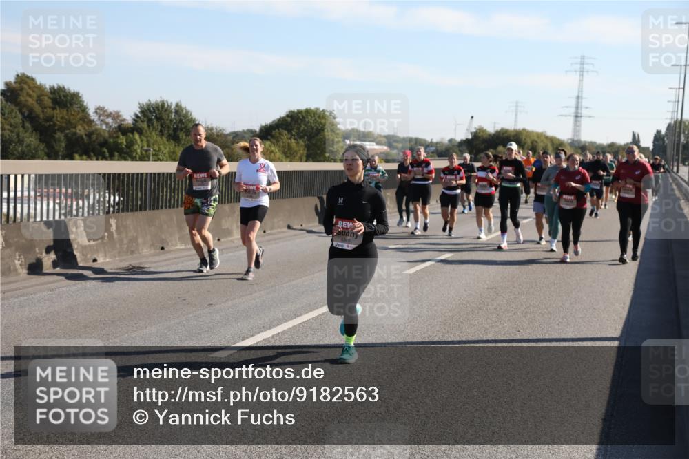 03.10.2025 - Köhlbrandbrückenlauf Yannick Fuchs http://msf.ph/oto/9182563 03.10.2025 11:25:07 Position 3  meine-sportfotos.de