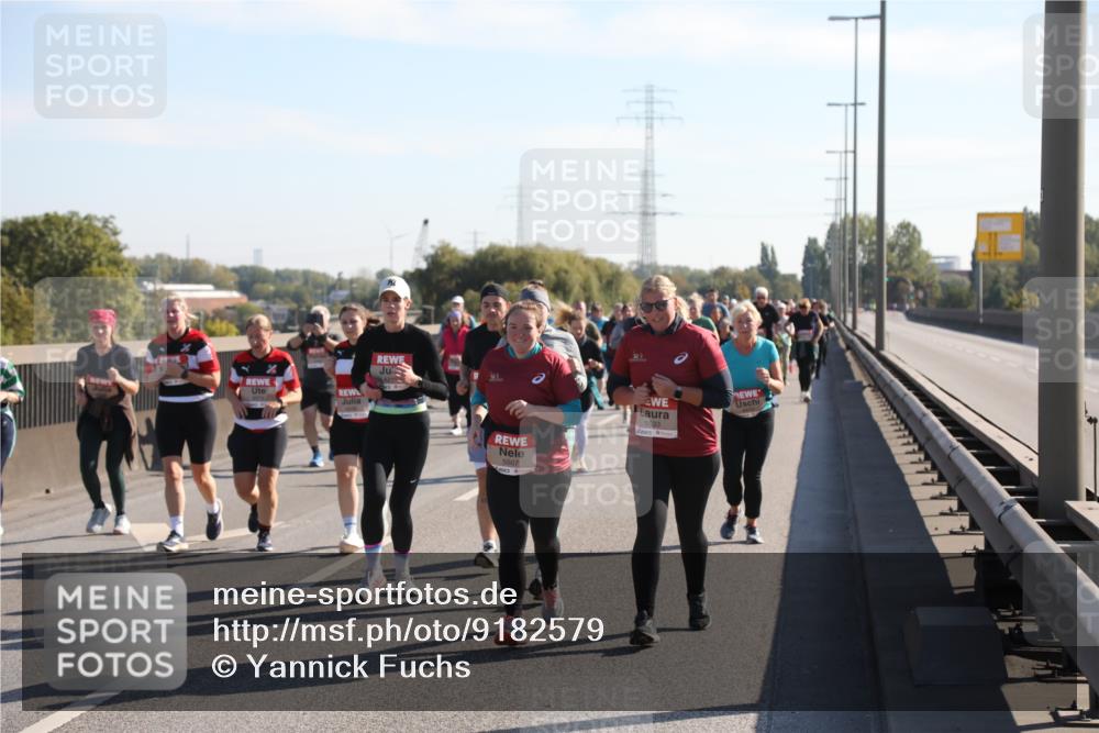 03.10.2025 - Köhlbrandbrückenlauf Yannick Fuchs http://msf.ph/oto/9182579 03.10.2025 11:25:10 Position 3 5507, 5533 meine-sportfotos.de