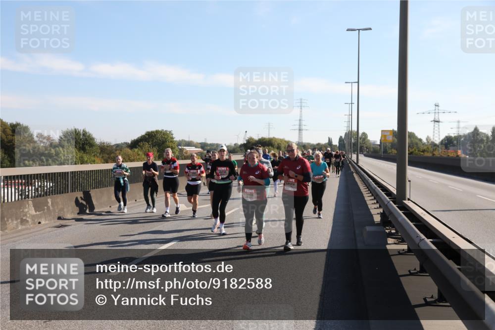 03.10.2025 - Köhlbrandbrückenlauf Yannick Fuchs http://msf.ph/oto/9182588 03.10.2025 11:25:10 Position 3  meine-sportfotos.de
