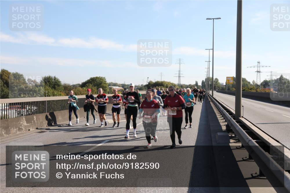 03.10.2025 - Köhlbrandbrückenlauf Yannick Fuchs http://msf.ph/oto/9182590 03.10.2025 11:25:10 Position 3  meine-sportfotos.de
