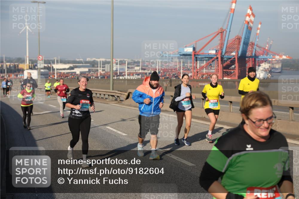 03.10.2025 - Köhlbrandbrückenlauf Yannick Fuchs http://msf.ph/oto/9182604 03.10.2025 09:00:30 Position 2  meine-sportfotos.de