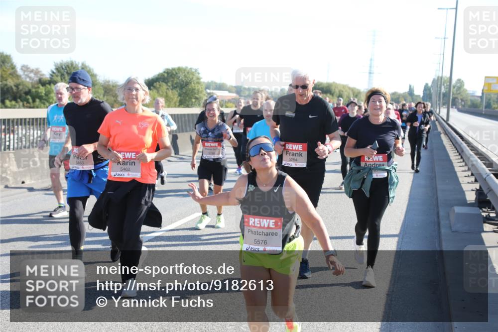 03.10.2025 - Köhlbrandbrückenlauf Yannick Fuchs http://msf.ph/oto/9182613 03.10.2025 11:25:23 Position 3 5463, 5462, 5576, 5264 meine-sportfotos.de