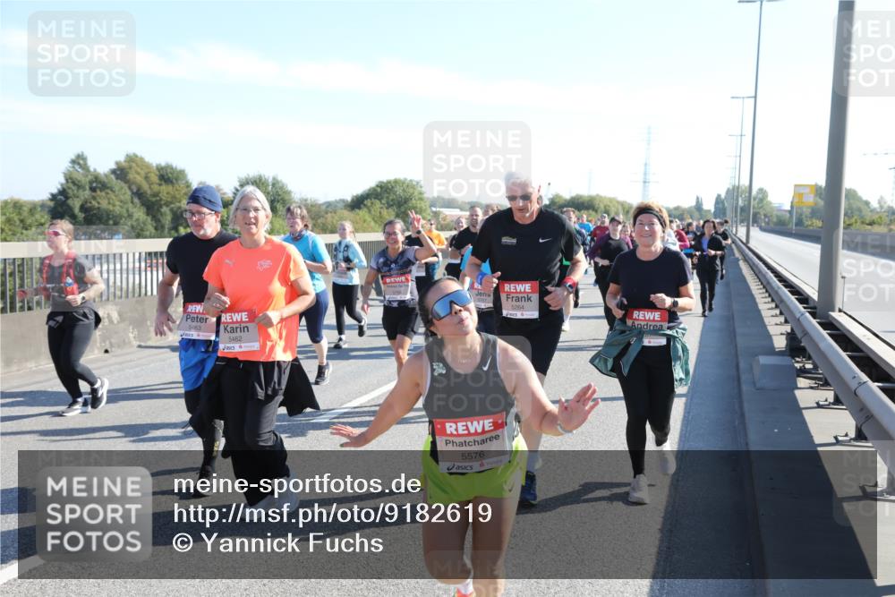 03.10.2025 - Köhlbrandbrückenlauf Yannick Fuchs http://msf.ph/oto/9182619 03.10.2025 11:25:24 Position 3 5463, 5462, 5767, 5264, 5576 meine-sportfotos.de