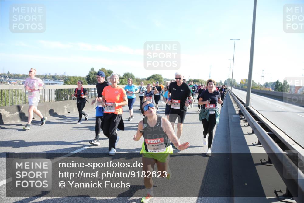 03.10.2025 - Köhlbrandbrückenlauf Yannick Fuchs http://msf.ph/oto/9182623 03.10.2025 11:25:24 Position 3 5462, 436, 5576, 5264 meine-sportfotos.de