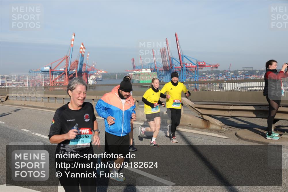 03.10.2025 - Köhlbrandbrückenlauf Yannick Fuchs http://msf.ph/oto/9182624 03.10.2025 09:00:33 Position 2 1749 meine-sportfotos.de