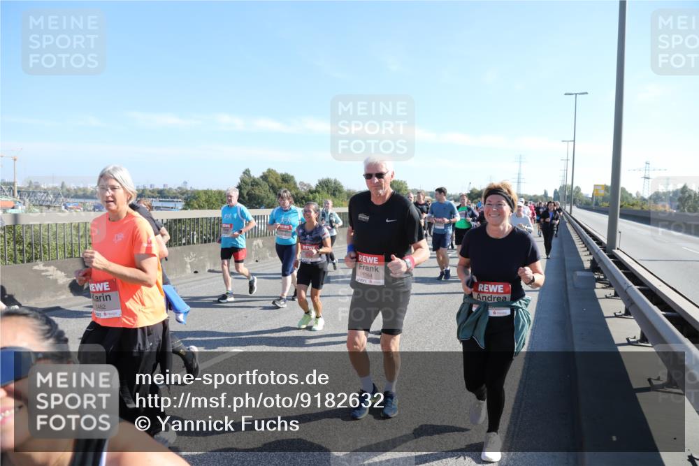 03.10.2025 - Köhlbrandbrückenlauf Yannick Fuchs http://msf.ph/oto/9182632 03.10.2025 11:25:25 Position 3 5462, 5264 meine-sportfotos.de