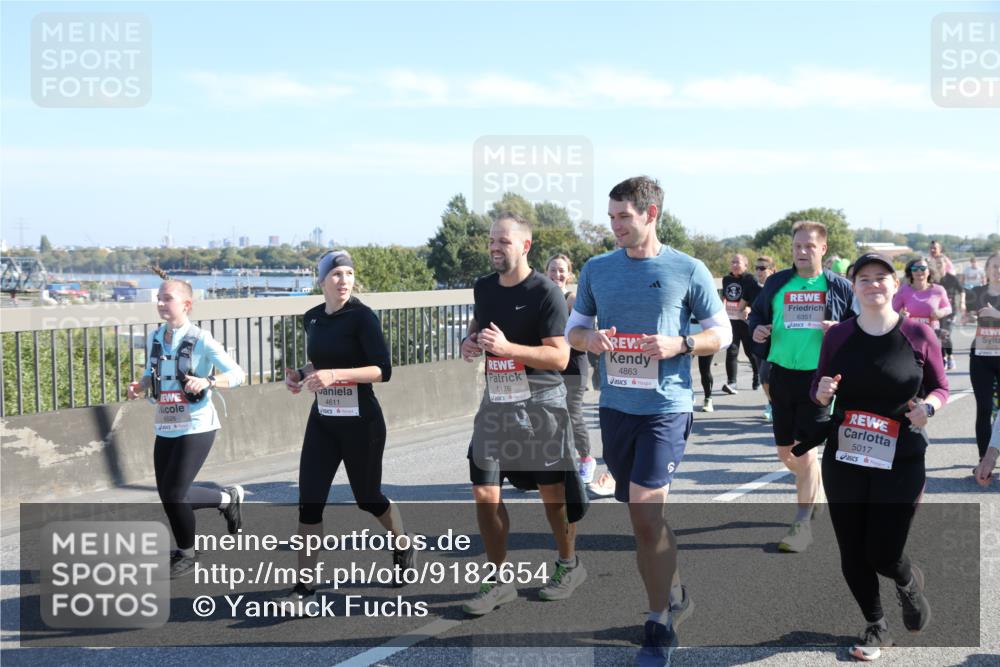 03.10.2025 - Köhlbrandbrückenlauf Yannick Fuchs http://msf.ph/oto/9182654 03.10.2025 11:25:27 Position 3 4611, 5176, 4863, 6351, 5017 meine-sportfotos.de