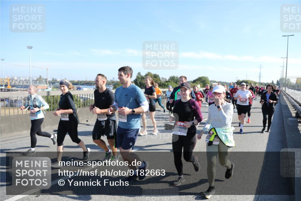 03.10.2025 - Köhlbrandbrückenlauf Yannick Fuchs http://msf.ph/oto/9182663 03.10.2025 11:25:28 Position 3 5176, 1, 5017 meine-sportfotos.de