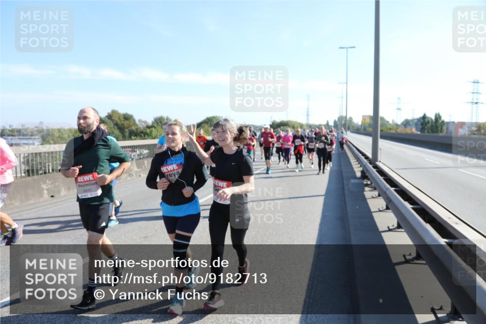 03.10.2025 - Köhlbrandbrückenlauf Yannick Fuchs http://msf.ph/oto/9182713 03.10.2025 11:25:34 Position 3 6443 meine-sportfotos.de