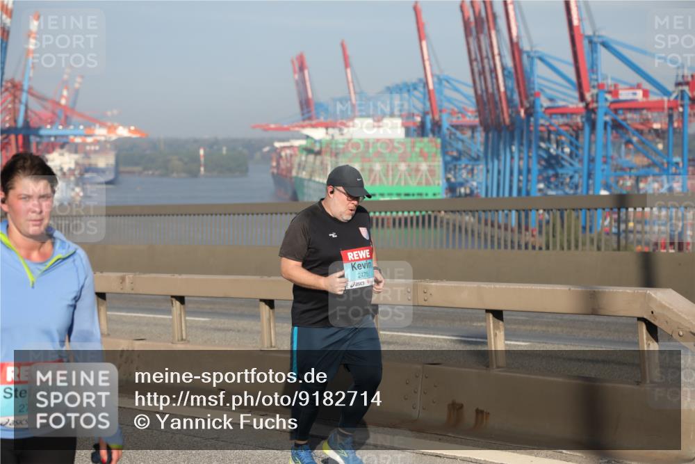 03.10.2025 - Köhlbrandbrückenlauf Yannick Fuchs http://msf.ph/oto/9182714 03.10.2025 09:01:02 Position 2 2781, 2475 meine-sportfotos.de