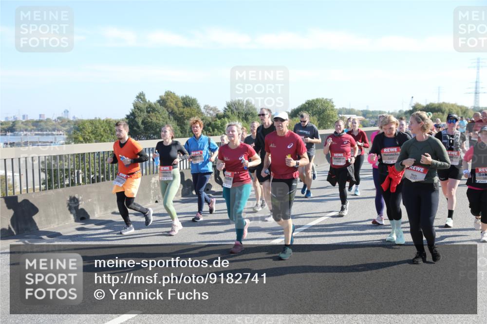 03.10.2025 - Köhlbrandbrückenlauf Yannick Fuchs http://msf.ph/oto/9182741 03.10.2025 11:25:37 Position 3 5497, 6731 meine-sportfotos.de