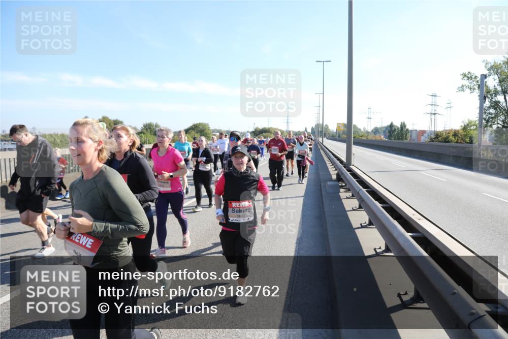 03.10.2025 - Köhlbrandbrückenlauf Yannick Fuchs http://msf.ph/oto/9182762 03.10.2025 11:25:39 Position 3 6731, 5633 meine-sportfotos.de