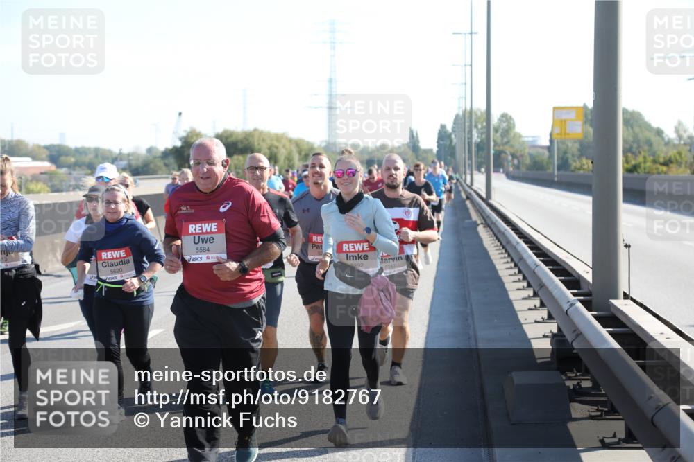 03.10.2025 - Köhlbrandbrückenlauf Yannick Fuchs http://msf.ph/oto/9182767 03.10.2025 11:25:40 Position 3 5620, 5584, 4, 5292, 5247 meine-sportfotos.de