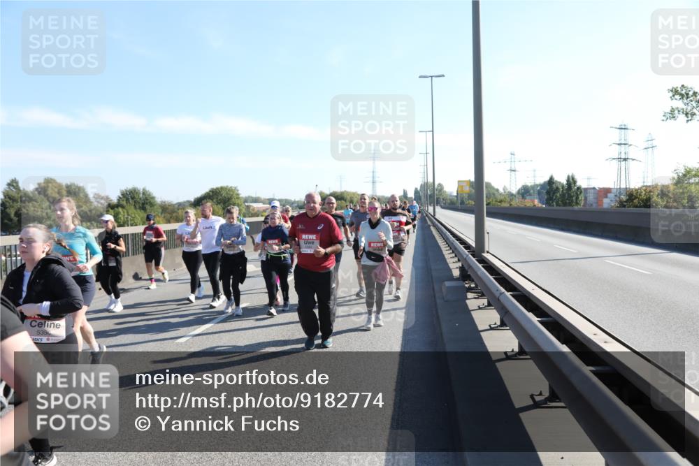 03.10.2025 - Köhlbrandbrückenlauf Yannick Fuchs http://msf.ph/oto/9182774 03.10.2025 11:25:40 Position 3 5356 meine-sportfotos.de