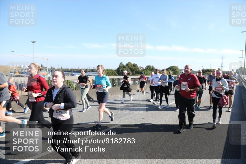 03.10.2025 - Köhlbrandbrückenlauf Yannick Fuchs http://msf.ph/oto/9182783 03.10.2025 11:25:41 Position 3 5350 meine-sportfotos.de
