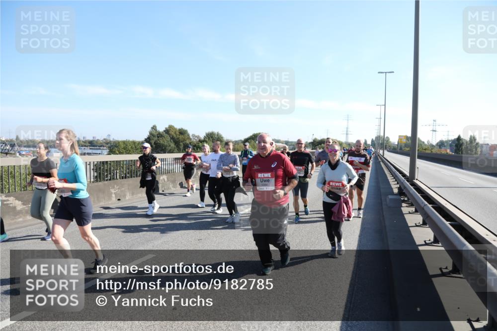 03.10.2025 - Köhlbrandbrückenlauf Yannick Fuchs http://msf.ph/oto/9182785 03.10.2025 11:25:41 Position 3 5584 meine-sportfotos.de