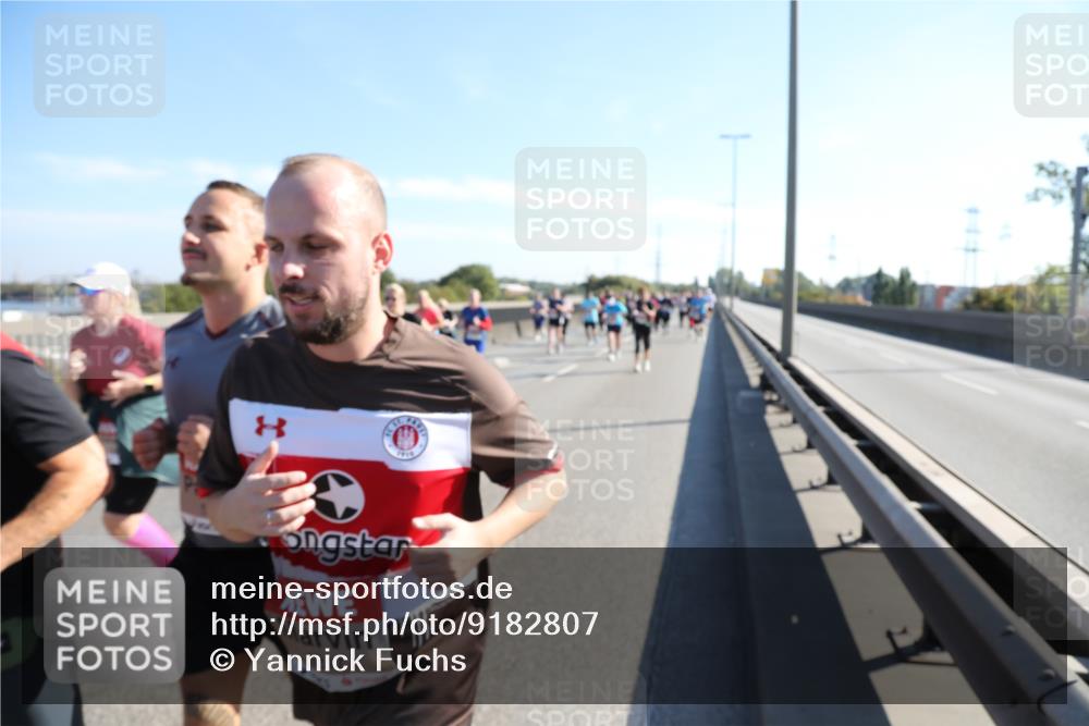 03.10.2025 - Köhlbrandbrückenlauf Yannick Fuchs http://msf.ph/oto/9182807 03.10.2025 11:25:44 Position 3 5247 meine-sportfotos.de